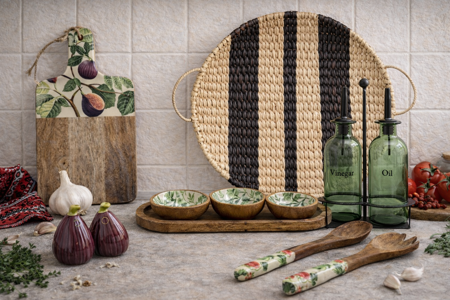 Woven Plate Black Stripe Pattern